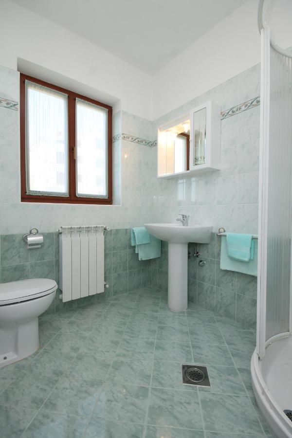 Apartments With A Parking Space Rabac, Labin - 7429 Екстер'єр фото