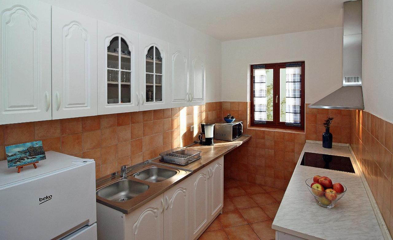Apartments With A Parking Space Rabac, Labin - 7429 Екстер'єр фото
