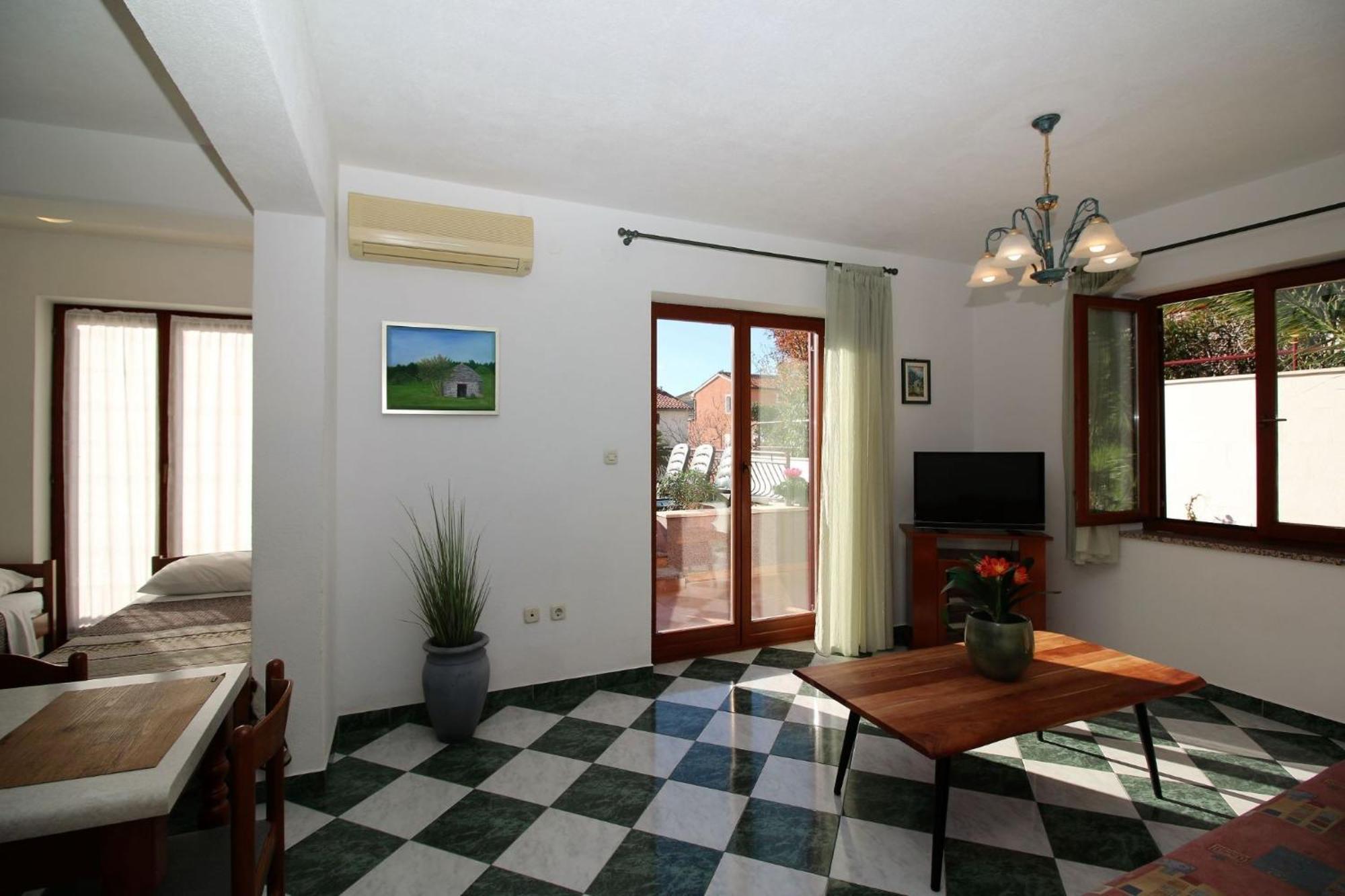 Apartments With A Parking Space Rabac, Labin - 7429 Екстер'єр фото