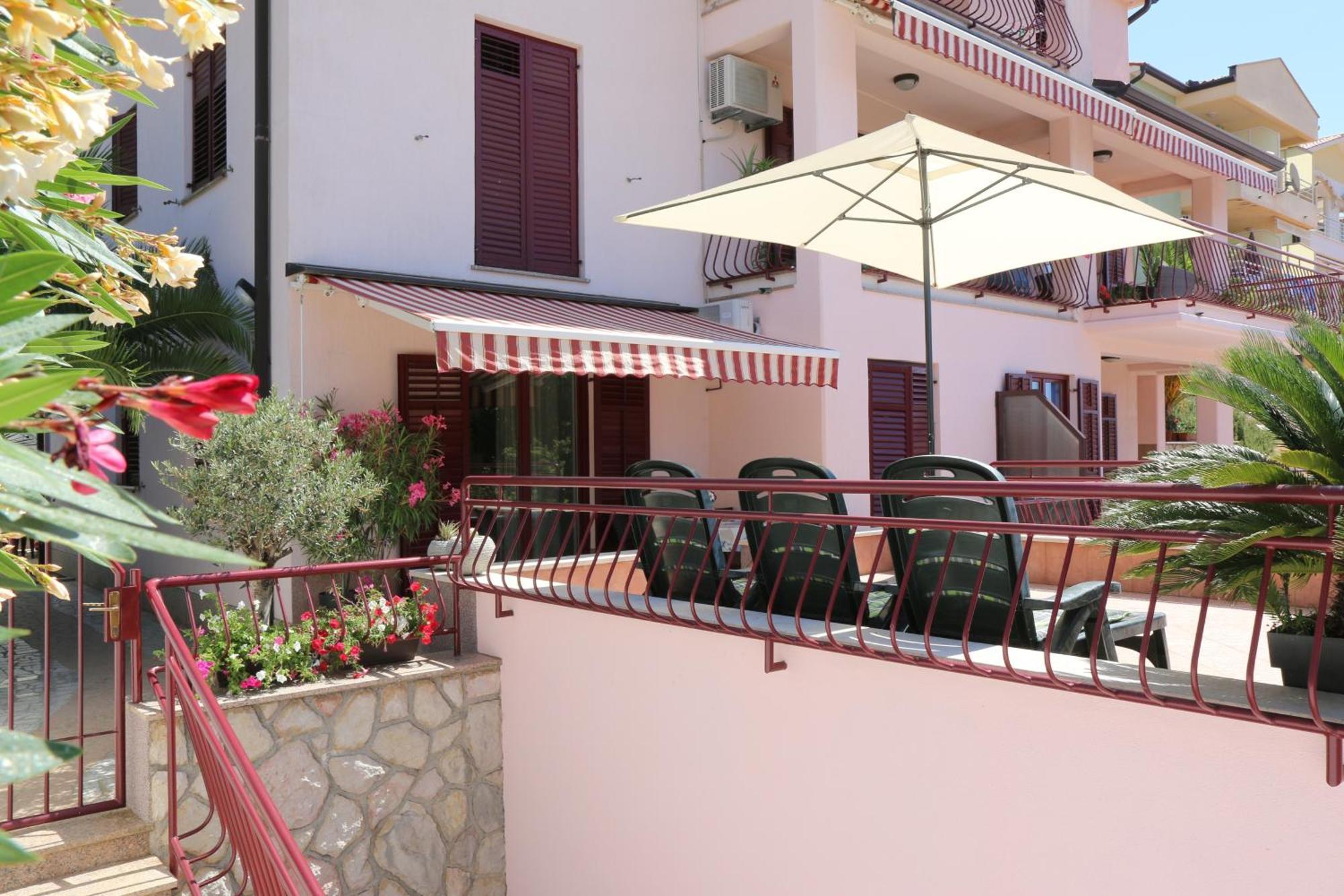 Apartments With A Parking Space Rabac, Labin - 7429 Екстер'єр фото